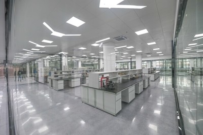 华帝厨电 以科技创新与高端品质双轮驱动，重塑智能厨居新标杆